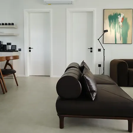 Ashta / Color Block Βίλα Φετιγιέ