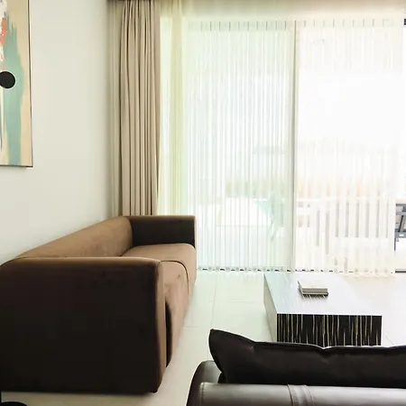 Ashta / Color Block 빌라 *